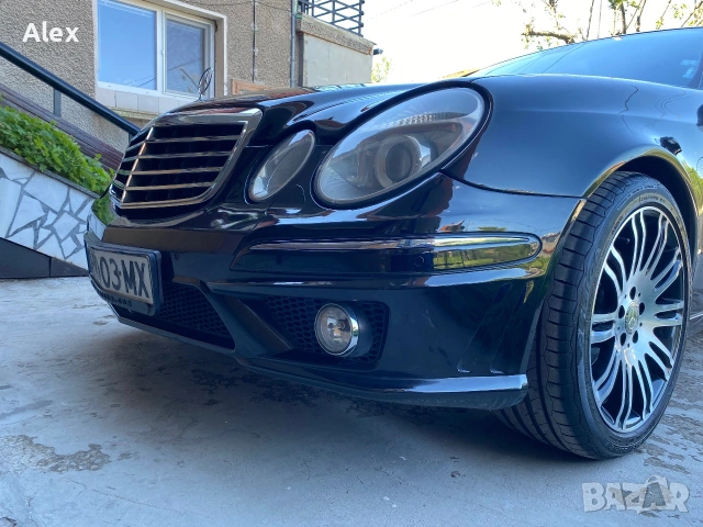 Предна Броня amg w211 черна, готова за монтаж, снимка 3 - Части - 54997716