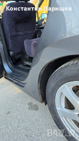 Honda FR-V 1.8i 5+1, снимка 15 - Автомобили и джипове - 54024043