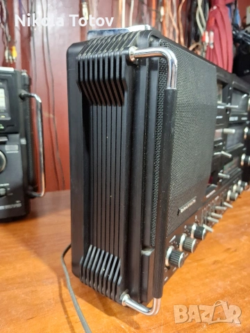 Продава се Grundig Satelit 3400, снимка 6 - Радиокасетофони, транзистори - 53991185