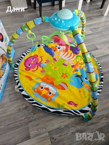 Активна гимнастика за деца и бебета 0+, многоцветна, с килимче Lorelli Toys, като нова, снимка 5 - Образователни игри - 54841420