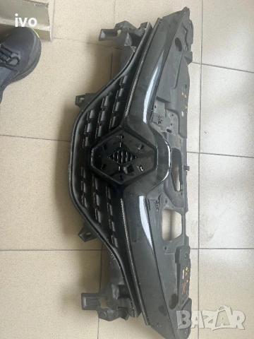 Декоративна решетка Рено Клио 5