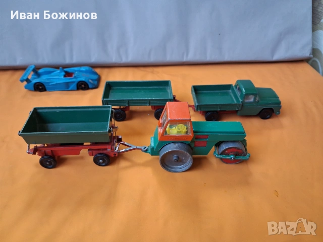 Лот на SIKU, Германия.