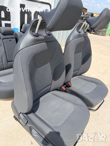 Салон седалки предни и задни от Kia Niro 2 SG2 EV електро 204 кс., 2024 г. Киа Ниро 2 electro 204 ph, снимка 13 - Части - 54637433