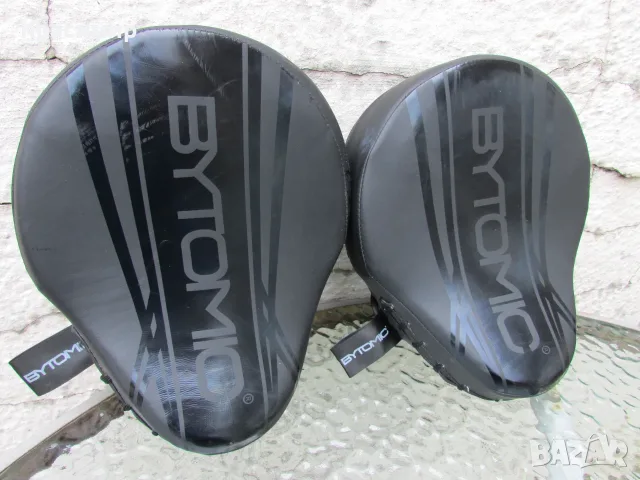 Лапи за бокс Bytomic Axis V2