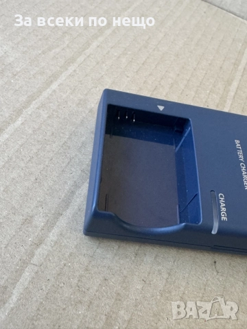 Оригинално зарядно за фотоапарат CANON CB-2LXE, снимка 3 - Батерии, зарядни - 55290797