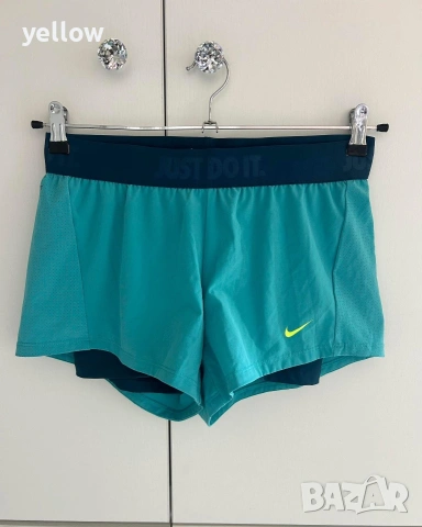 Къси панталонки Nike