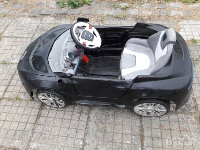 Детска акумулаторна кола Moni Audi