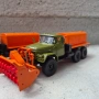 ЗИЛ 131 роторен снегорин в мащаб 1/43, снимка 1
