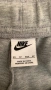 Продавам анцунг Nike сив с бели надписи в отлично състояние, снимка 4