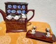 Голям колекционерски чайник - стар бюфет за чинии Swineside, снимка 2