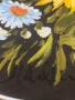 🌻 Ръчно рисувана декоративна чиния с цветя – подпис от художник., снимка 3