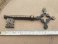 голям стар месингов ключ от манастирска килия, снимка 4