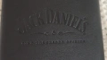 Колекционерски комплект Jack Daniel’s: 2 кожени манерки + запечатан комплект пепелник и запалка, снимка 4