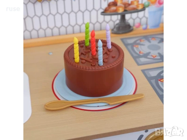 НОВИ! Дървена детска кухня с аксесоари KidKraft, снимка 9 - Играчки за стая - 53967107