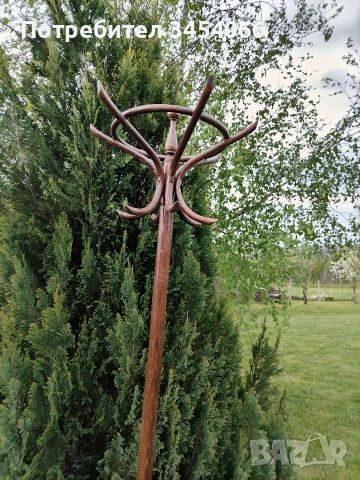 Стара закачалка тип виенска. 