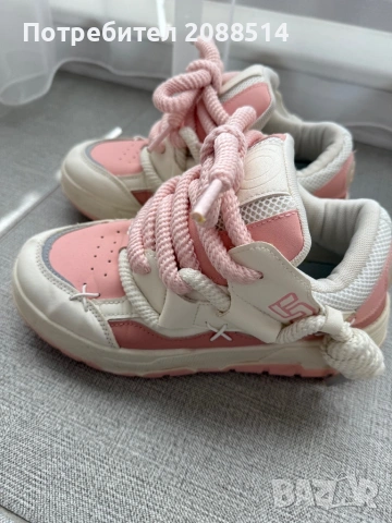 Свежи пролетни обувки, снимка 4 - Дамски ежедневни обувки - 54245563