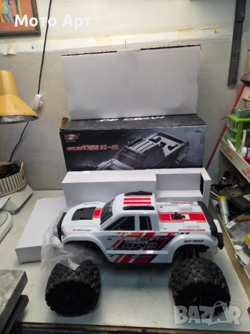 RC Количка MJX Hyper Go 10208 1/10 90KM/H Brushless RC Car 4WD - Нова, снимка 2 - Електрически играчки - 51881789