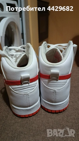 Nike Dunk High Retro, снимка 4 - Кецове - 54173797