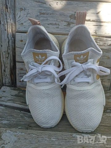 Дамски маратонки Adidas NMD R1, снимка 5 - Маратонки - 55274209