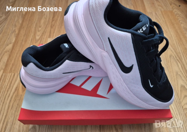 Оригинални маратонки NIKE 