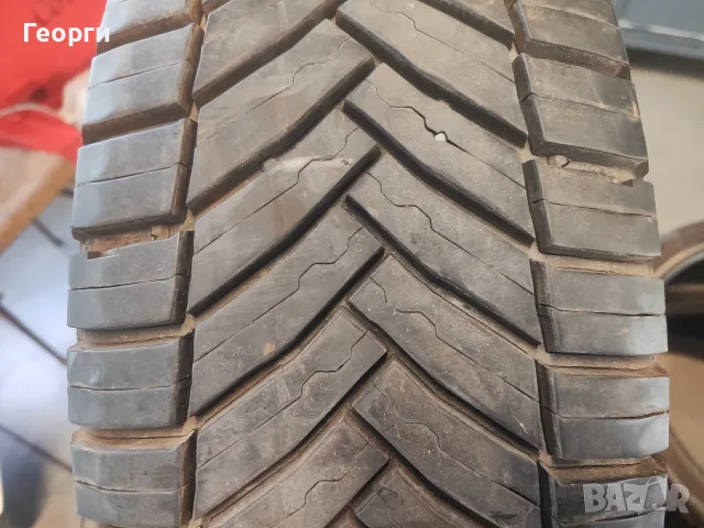 4бр.лятна гума 215/70/15C Michelin