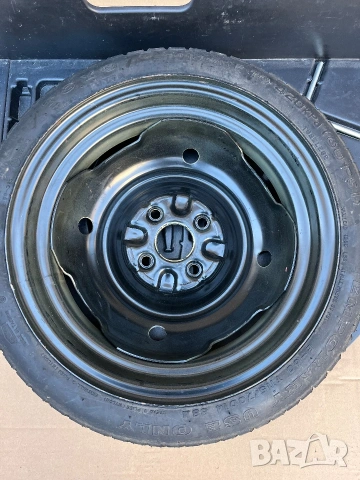 Патерица за Toyota Yaris 4x100 TOYO 115/70/14 гума с джанта резервна гума