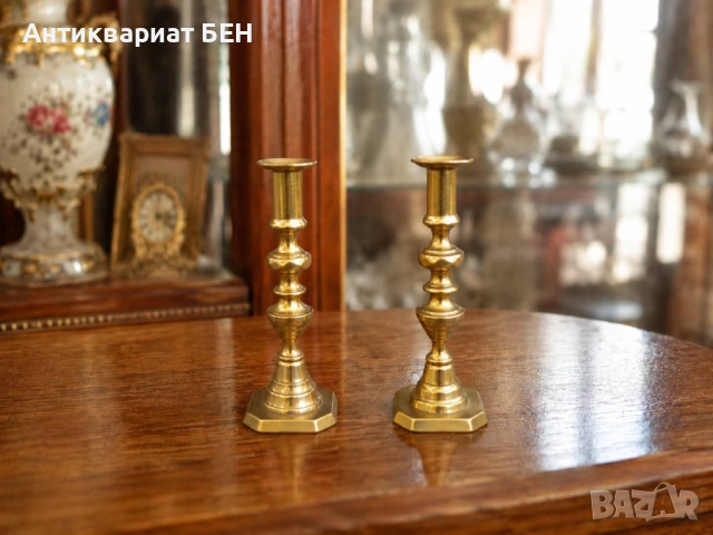 ВИНТИДЖ МЕСИНГОВИ СВЕЩНИЦИ – КОМПЛЕКТ, снимка 2 - Антикварни и старинни предмети - 54819564