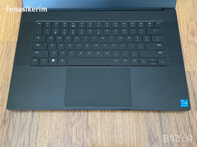 15.6' 2.5K 240Hz i7-12800H Razer Blade Advanced 16GB DDR5/1TB NVMe/Nvidia RTX 3070 Ti 8GB/Бат. 6ч., снимка 6 - Лаптопи за игри - 54575471