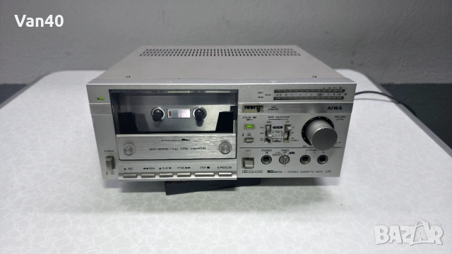  Малък касетен дек Aiwa L50
