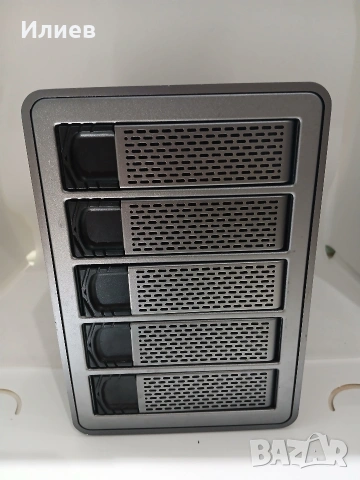 5-слотова алуминиева кутия за твърди дискове Yottamaster HDD/SSD Enclosure