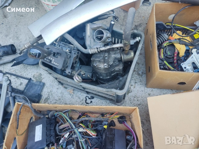 Подарявам части за CLK 200 COMPRESOR , снимка 8 - Автомобили и джипове - 54987224
