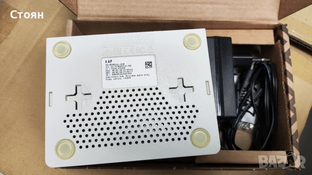 Рутер Безжичен MikroTik RB951Ui-2nD 2.4Ghz , снимка 3 - Рутери - 55184731