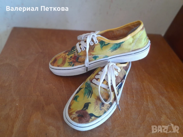 Дамски кецове Vans 