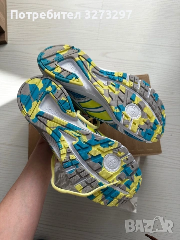 Чисто нови маратонки Reebok, 37, снимка 3 - Маратонки - 54994471