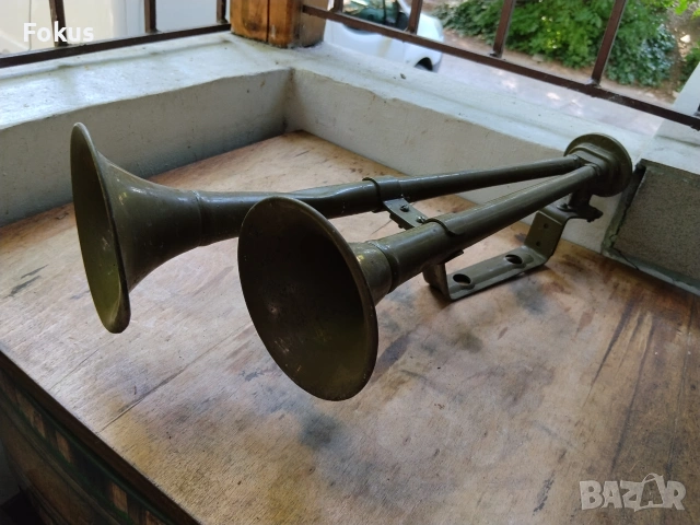 Стара руска военна тромба свирка клаксон на въздух, снимка 2 - Антикварни и старинни предмети - 55080123