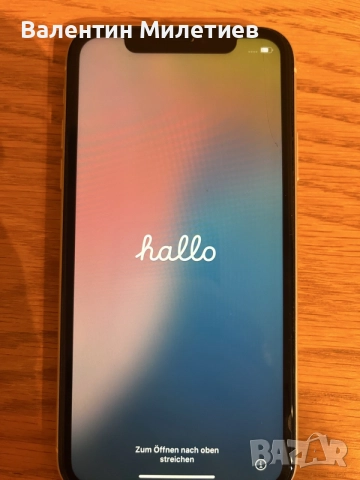 Продавам iPhone XR