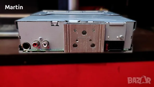 CD/MP3 плеър JVC KD-R482, снимка 2 - Ресийвъри, усилватели, смесителни пултове - 55465909