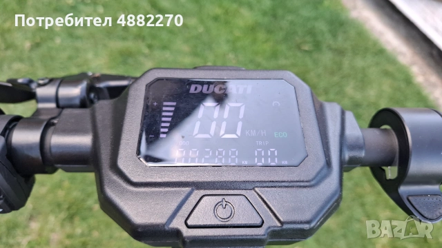 Електрическа Тротинетка Ducati Pro II Plus, снимка 3 - Друга електроника - 55240144