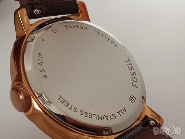 Дамски часовник Fossil като нов, снимка 4 - Дамски - 54495142