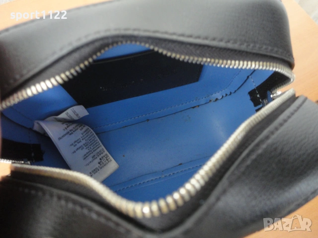 Calvin Klein/оригинална чантичка, снимка 6 - Чанти - 54961353