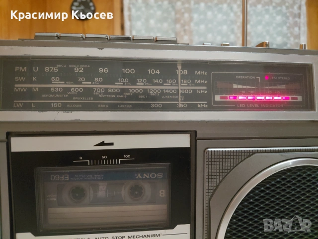 HITACHI TRK-8020E, снимка 3 - Радиокасетофони, транзистори - 54045154