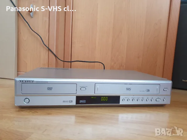 SAMSUNG DVD-V5600, снимка 8 - Плейъри, домашно кино, прожектори - 55679385