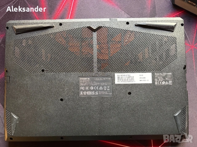 Геймърски Gigabyte G5 GE | i5-12500H | RTX 3050ti | + ПОДАРЪК Охладител, снимка 4 - Лаптопи за игри - 53979919