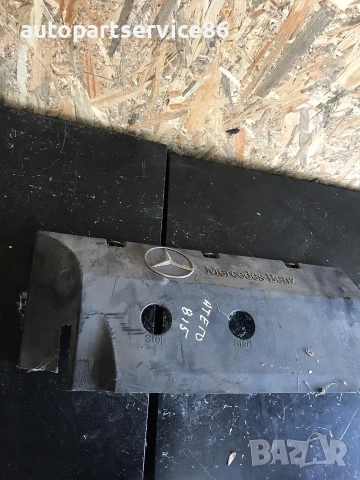 Горен капак на двигателя за Mercedes Atego A9040740247, снимка 3 - Части - 55219684