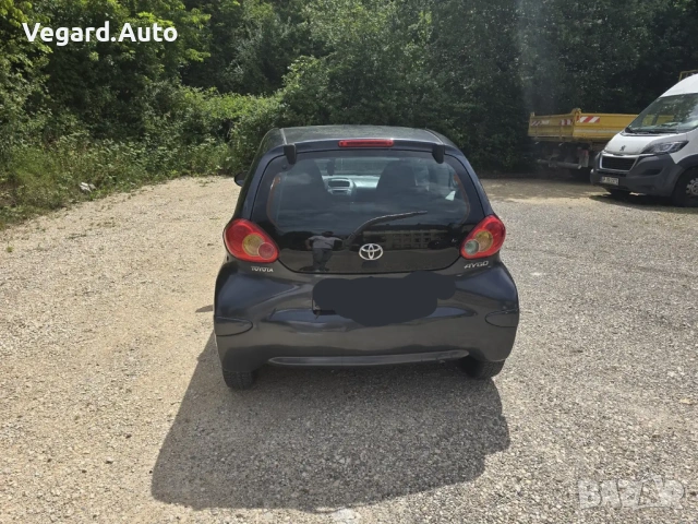 На Части Toyota Aygo 1.0 бензин 68к.с. 2006г., снимка 4 - Автомобили и джипове - 54877679