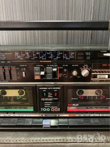 AIWA CA-W80 VINTAGE RETRO BOOMBOX Ghetto Blaster радио касетофон, снимка 6 - Радиокасетофони, транзистори - 54016397