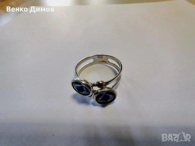 Сребърен пръстен от колекцията Express Yourself, син и лилав кристали Swarovski!, снимка 4 - Пръстени - 54382064