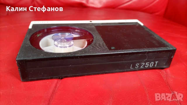 Видео касети бетамакс SONY LS 250 T JAPAN, снимка 7 - Колекции - 54730360