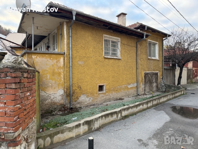 Продава къща, снимка 2 - Къщи - 54867862