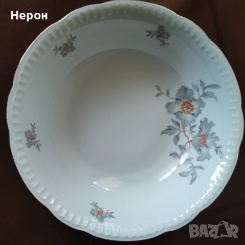 Порцеланов сервиз за хранене, снимка 8 - Сервизи - 55168351